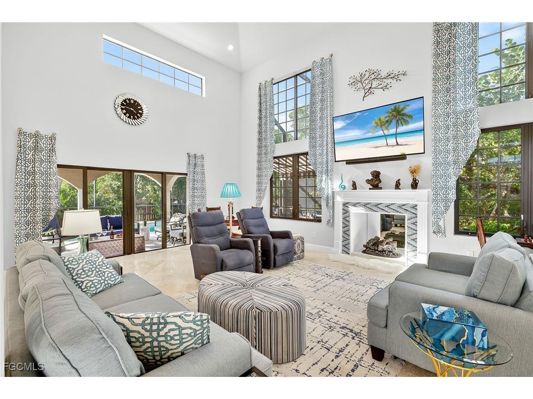 732 Windlass Way Sanibel FL 33957 2025016277 image5