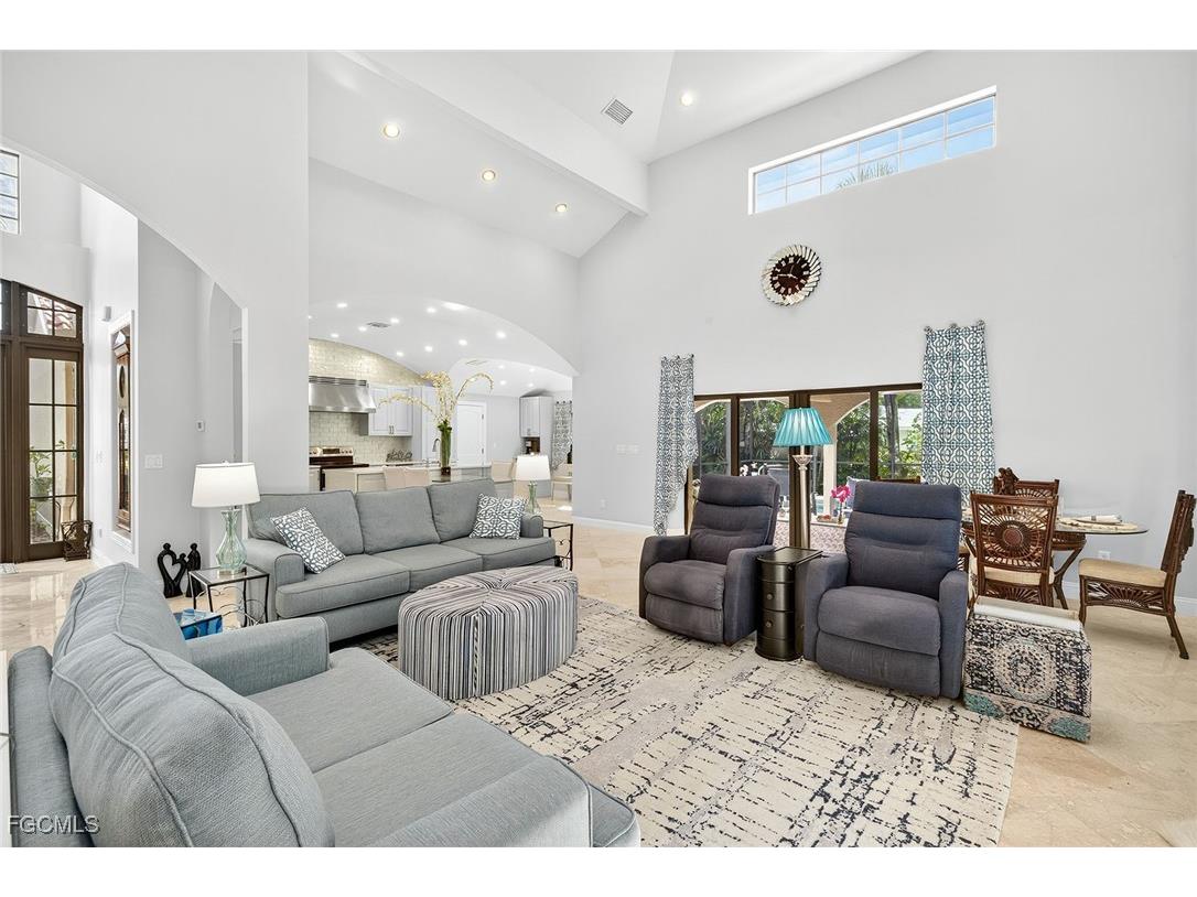 732 Windlass Way Sanibel FL 33957 2025016277 image6