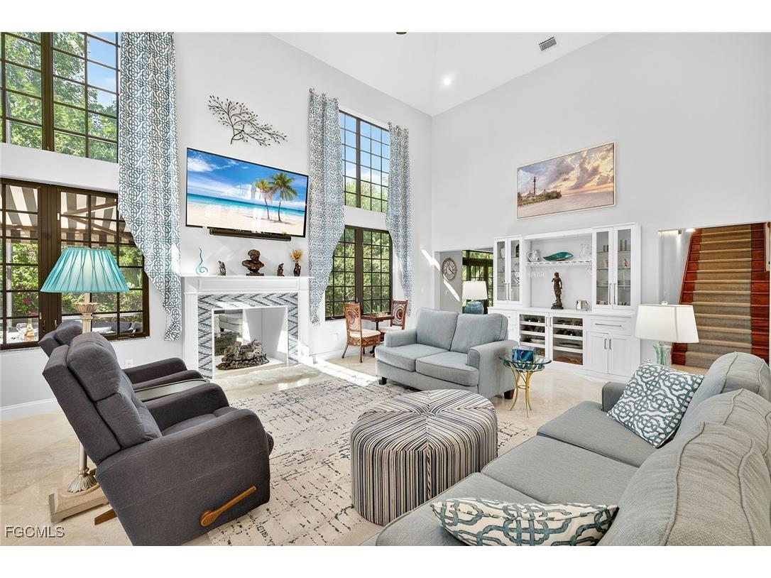 732 Windlass Way Sanibel FL 33957 2025016277 image7