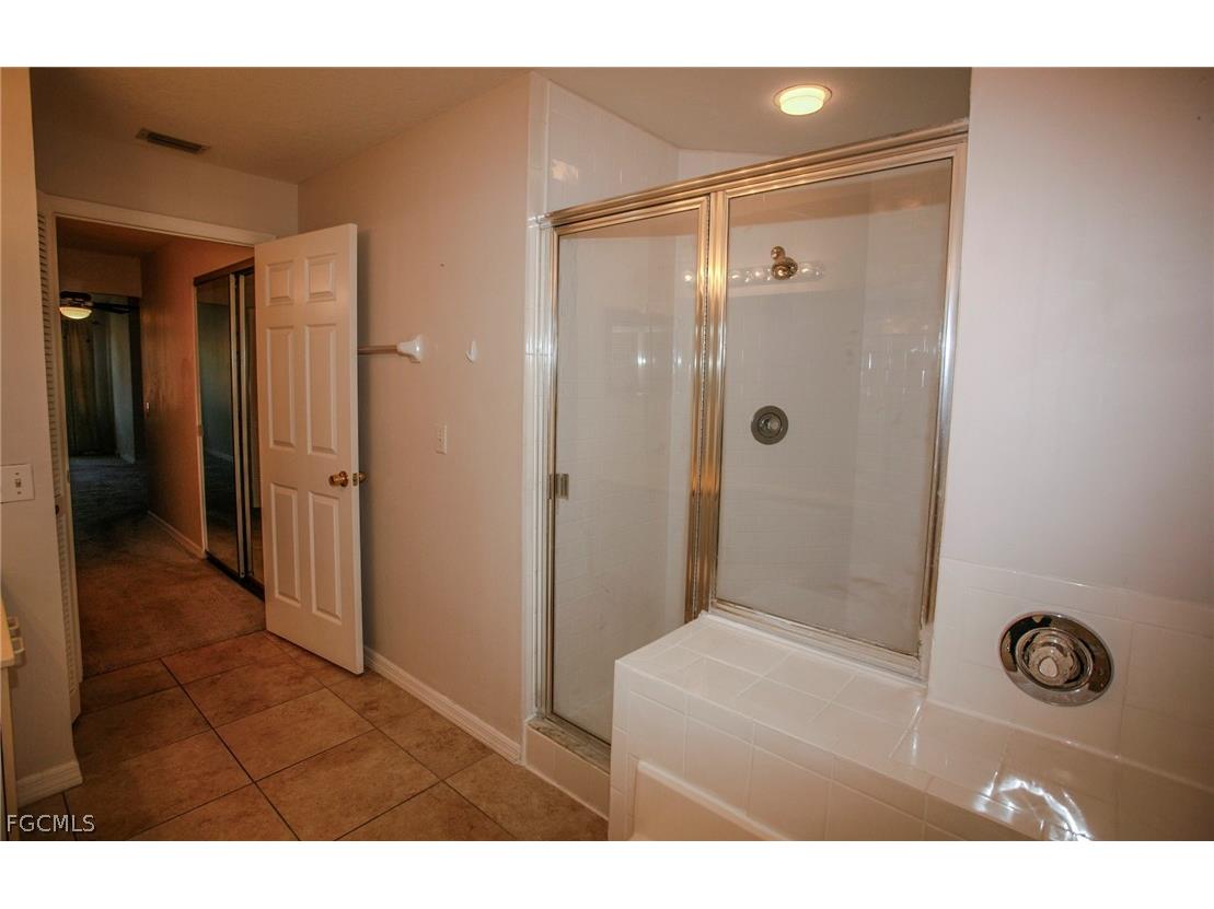 732 Woodshire Lane #I1 Naples FL 34105 2026010024 image18
