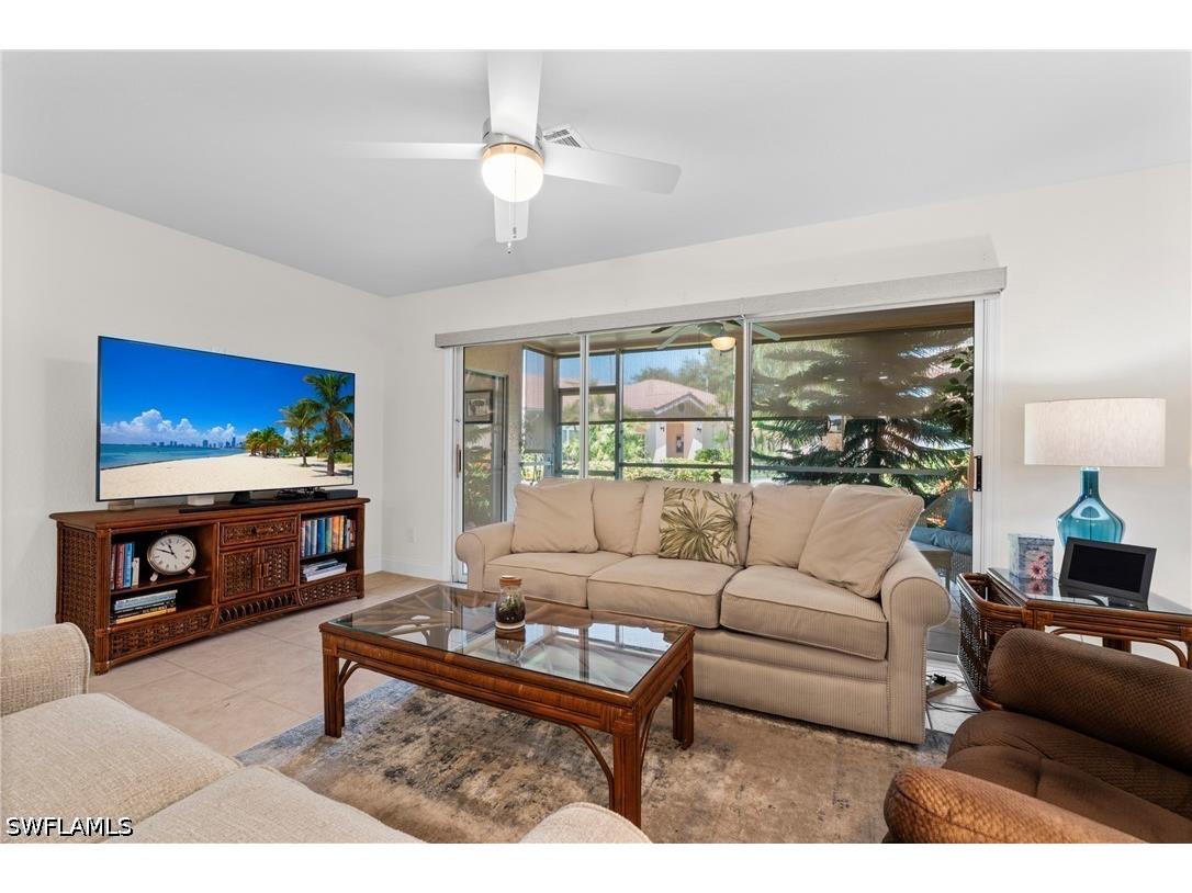 732 Woodshire Lane #I5 Naples FL 34105 226019861 image4