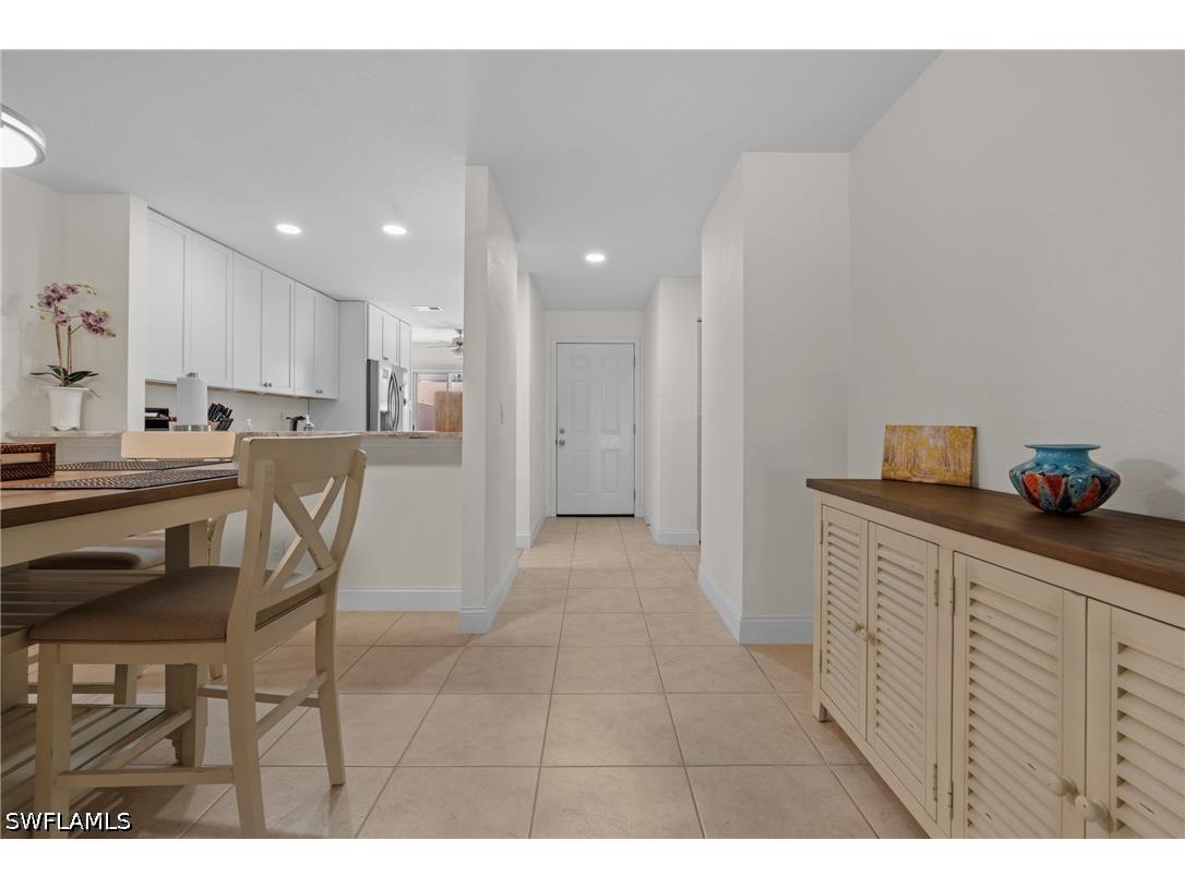 732 Woodshire Lane #I5 Naples FL 34105 226019861 image7