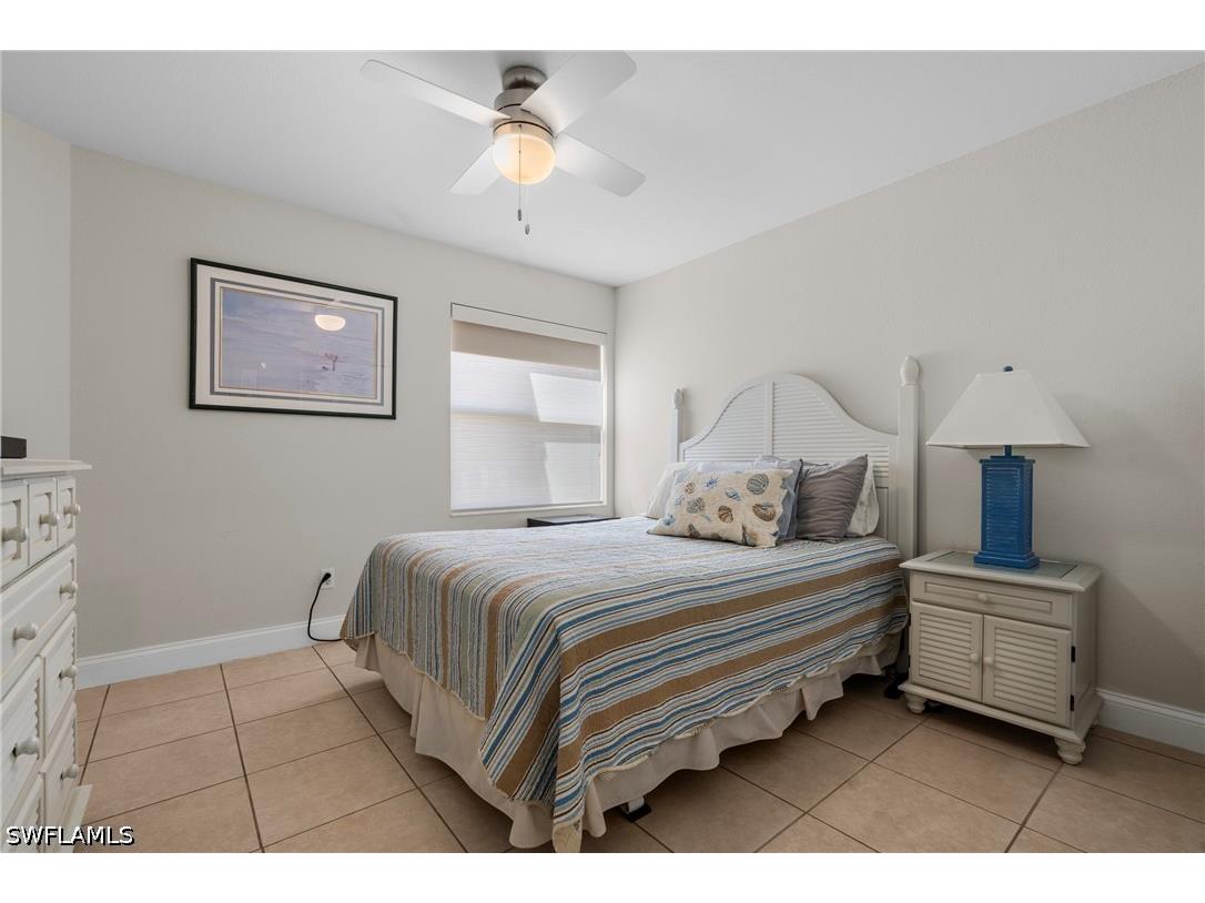 732 Woodshire Lane #I5 Naples FL 34105 226019861 image8