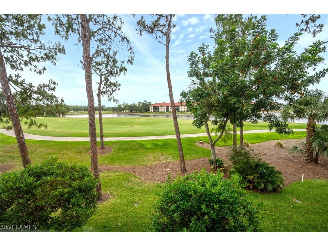 7320 Glenmoor Lane #2202 Naples FL 34104 224045210 image1