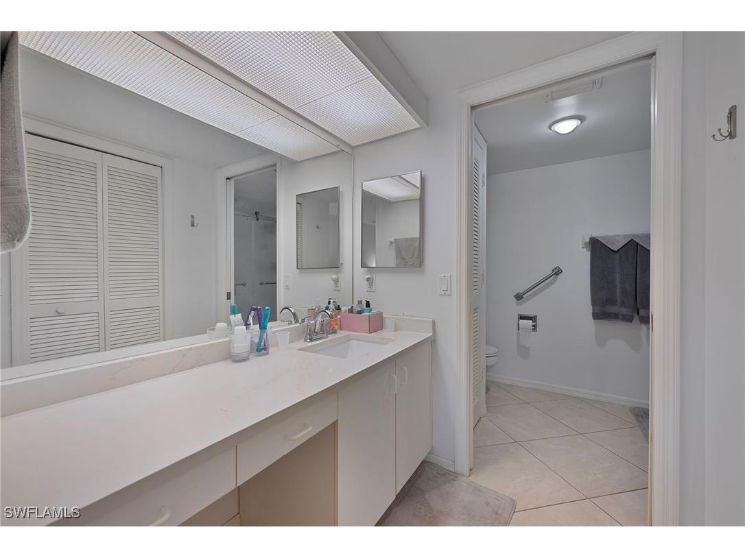 7320 Glenmoor Lane #2203 Naples FL 34104 225081268 image10