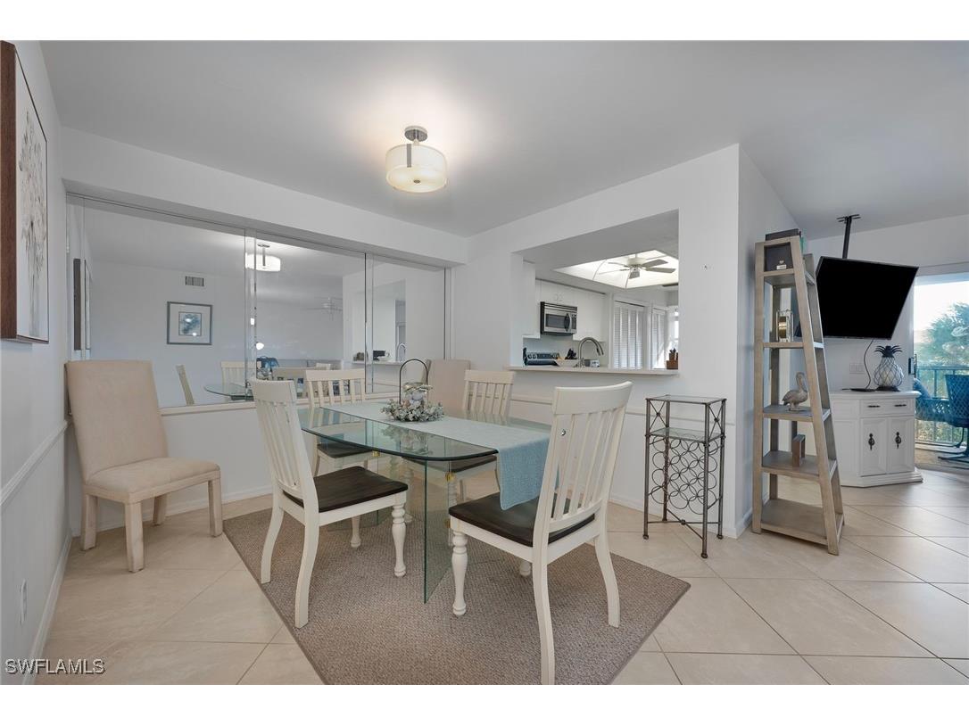 7320 Glenmoor Lane #2203 Naples FL 34104 225081268 image7