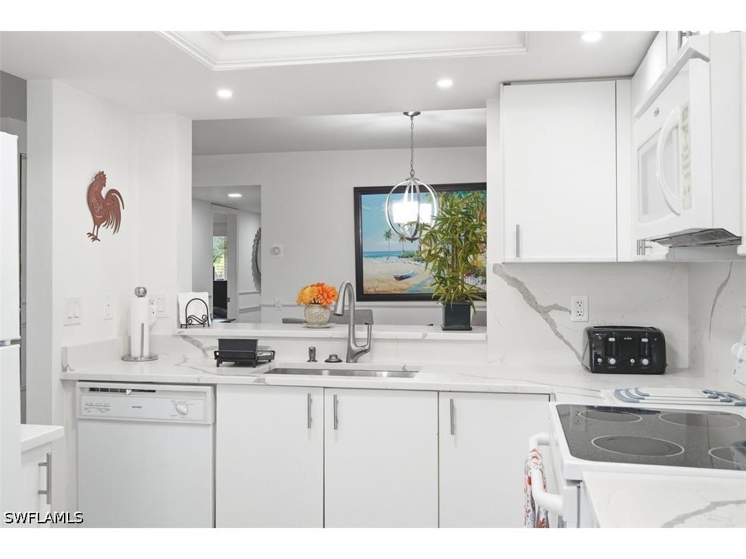 7320 Glenmoor Lane #2206 Naples FL 34104 226018064 image10