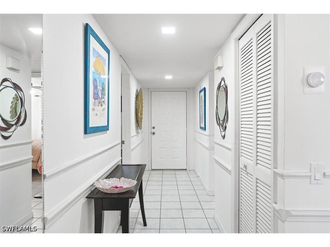 7320 Glenmoor Lane #2206 Naples FL 34104 226018064 image2