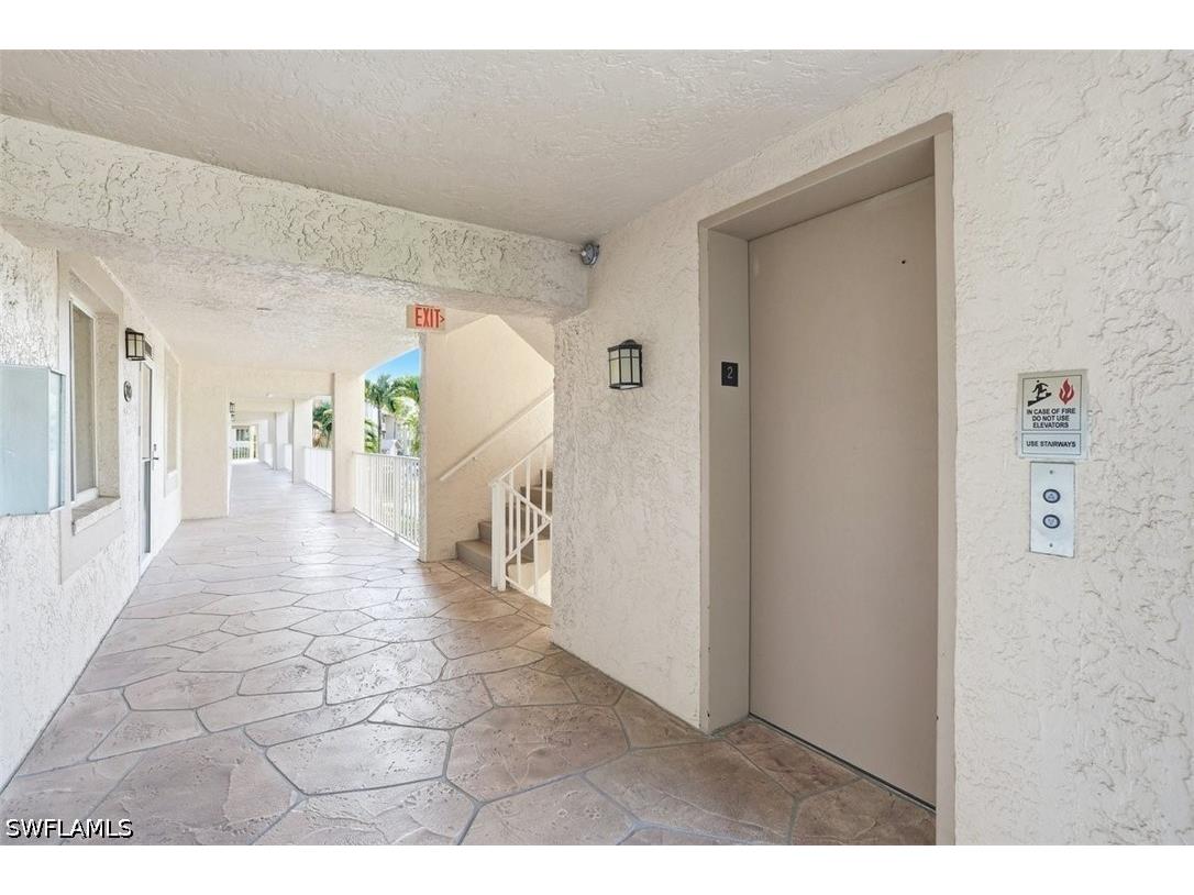 7320 Glenmoor Lane #2206 Naples FL 34104 226018064 image21