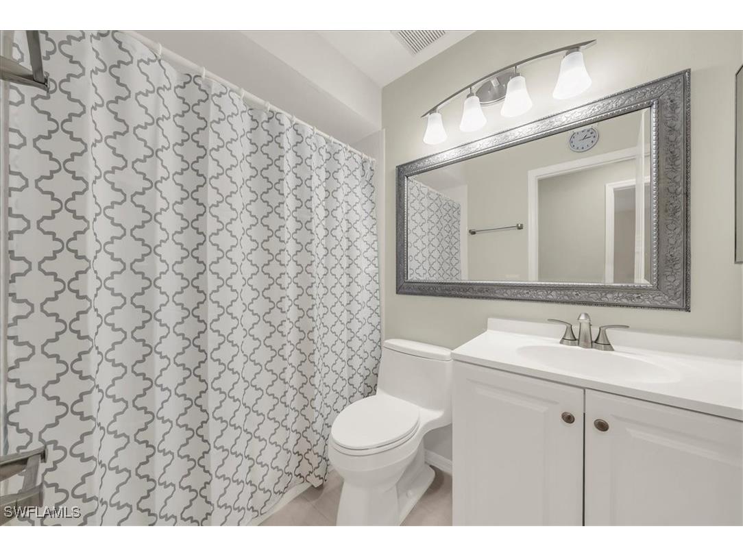 7320 Glenmoor Lane #2304 Naples FL 34104 226004430 image20