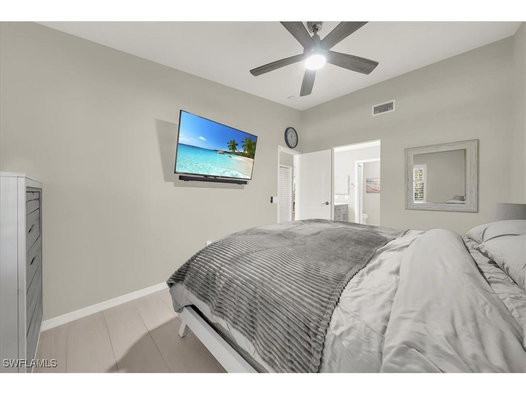 7320 Glenmoor Lane #2304 Naples FL 34104 226004430 image22