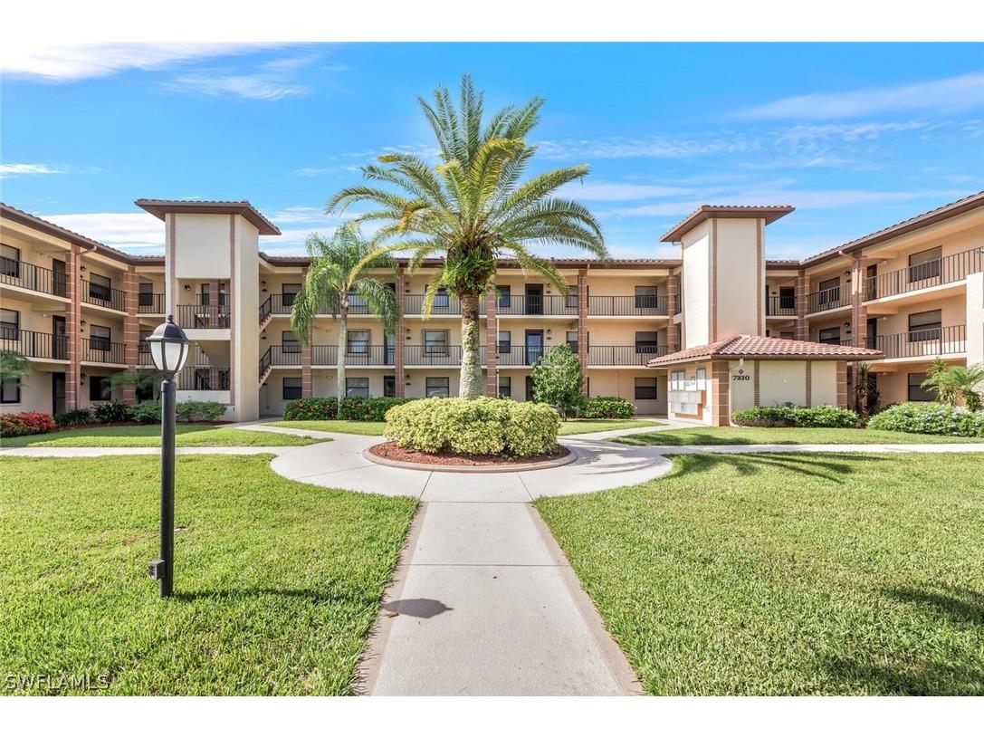7320 Province Way N #2205 Naples FL 34104 224055183 image1
