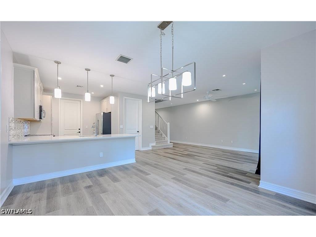 7320 Rockefeller Drive Naples FL 34119 226015315 image4