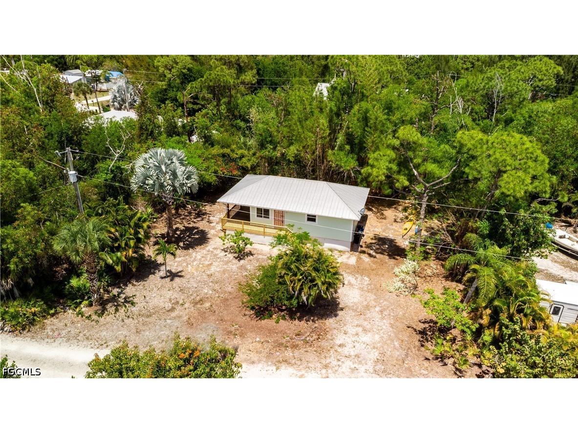 7322 Hibiscus Avenue Bokeelia FL 33922 2026019973 image2