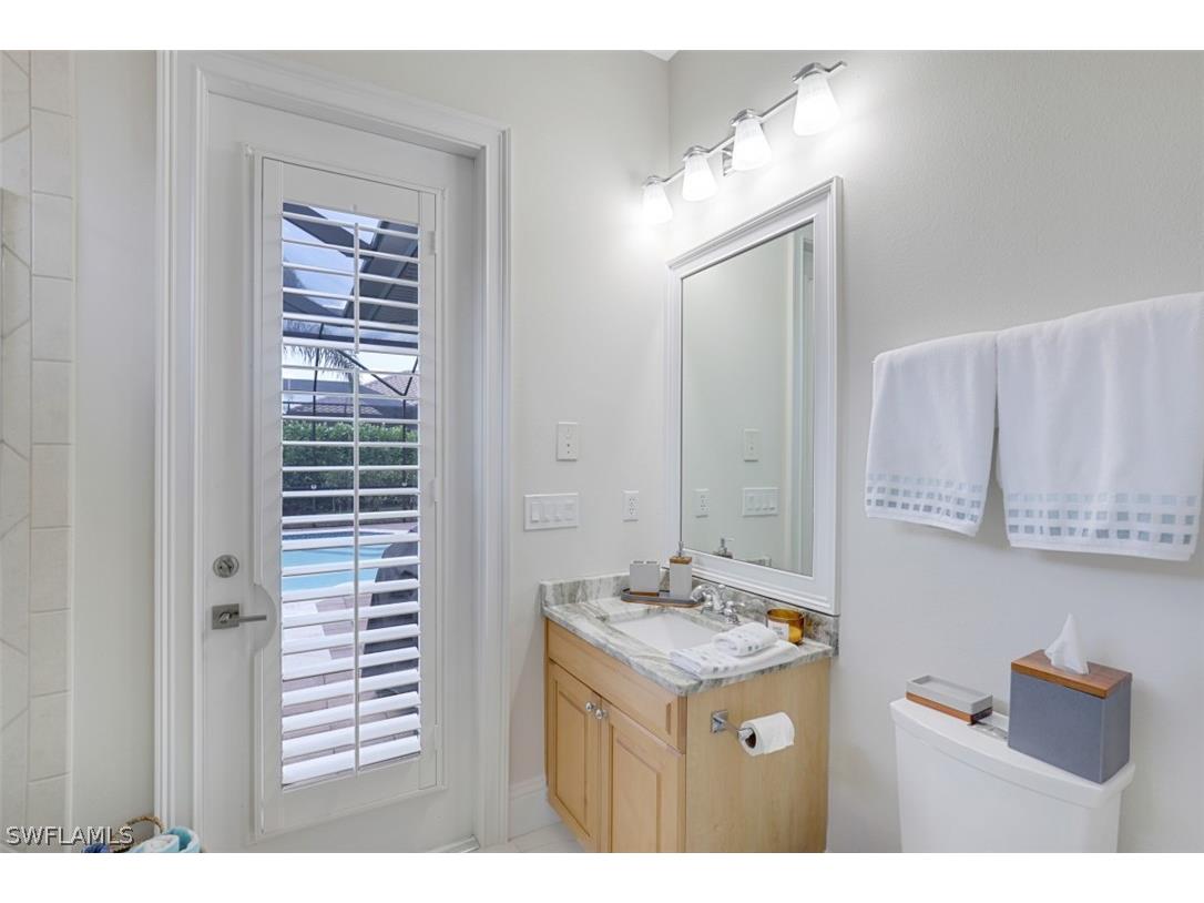 7323 Acorn Way Naples FL 34119 226006992 image18