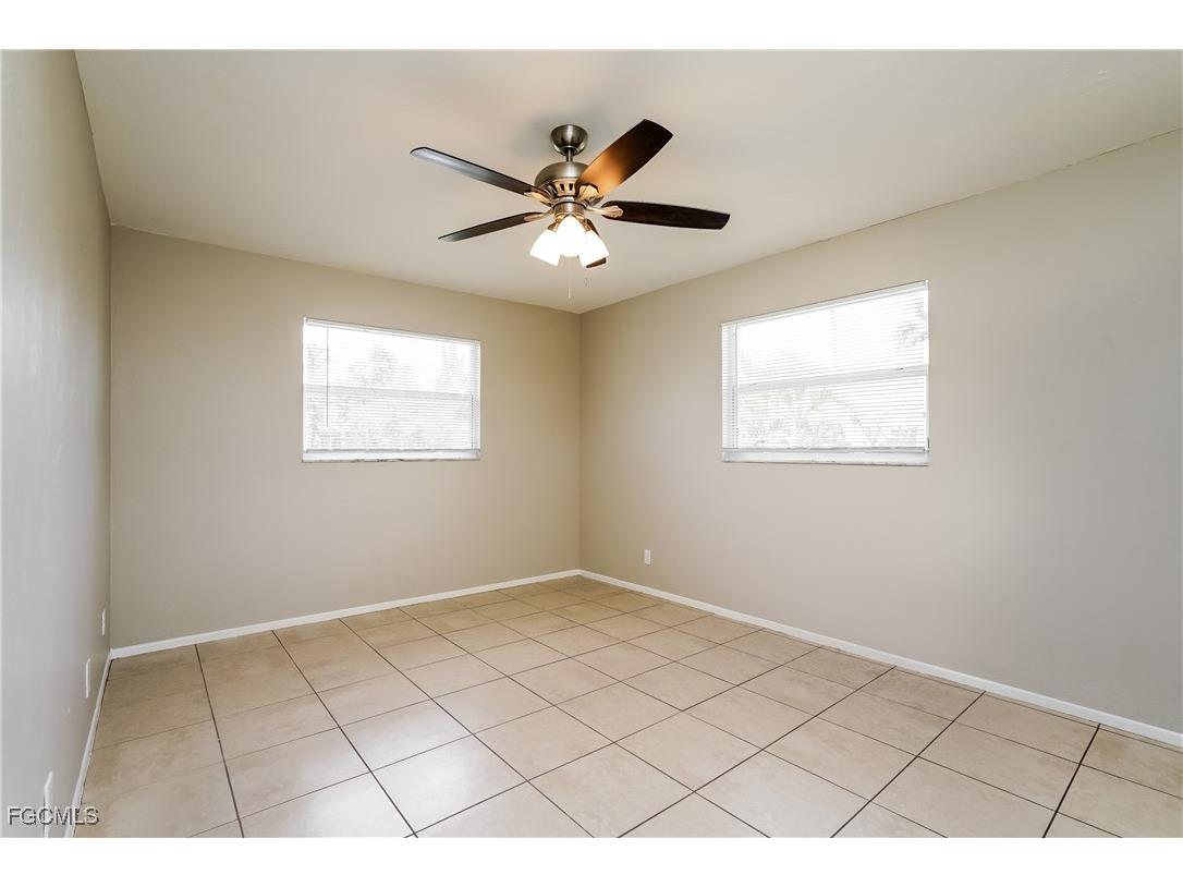 7323 Barragan Road Fort Myers FL 33967 2025014275 image9