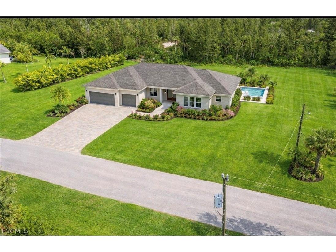 7324 Lake Drive Fort Myers FL 33908 2026012739 image2