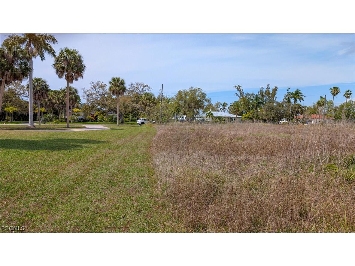 7324 Lake Drive Fort Myers FL 33908 2026012739 image7