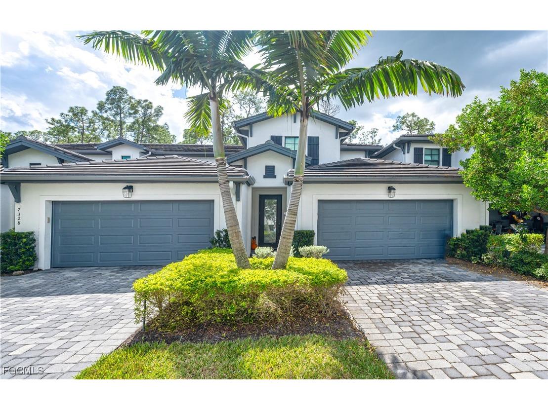 7324 Rockefeller Drive Naples FL 34119 2025002584 image1