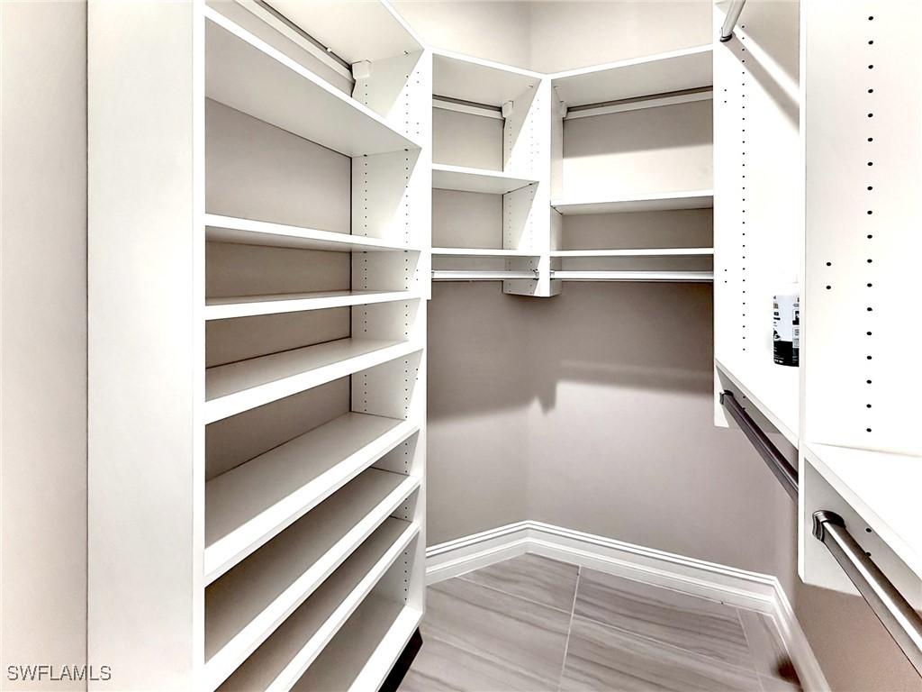 7324 Rockefeller Drive Naples FL 34119 225080998 image20