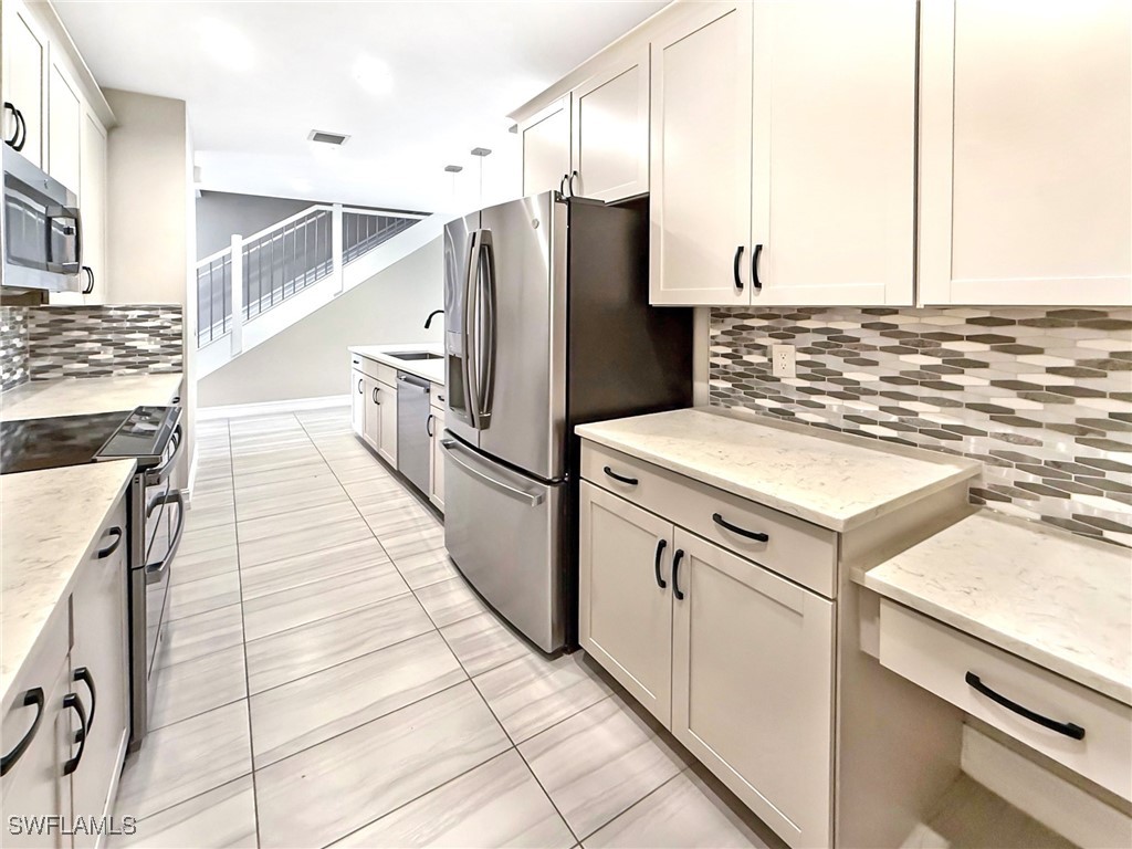 7324 Rockefeller Drive Naples FL 34119 225080998 image8