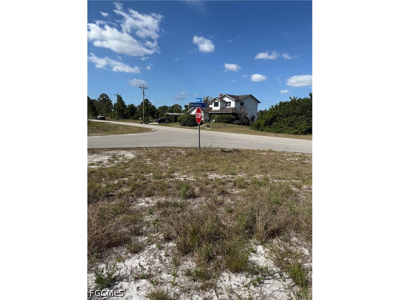733 Anaconda Avenue S Lehigh Acres FL 33974 2026018589 image2