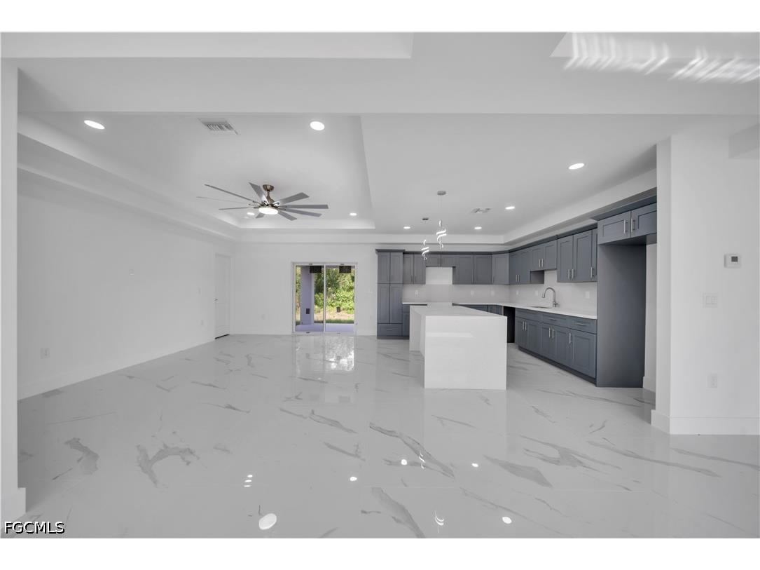 733 Dante Avenue S Lehigh Acres FL 33974 2026021651 image5