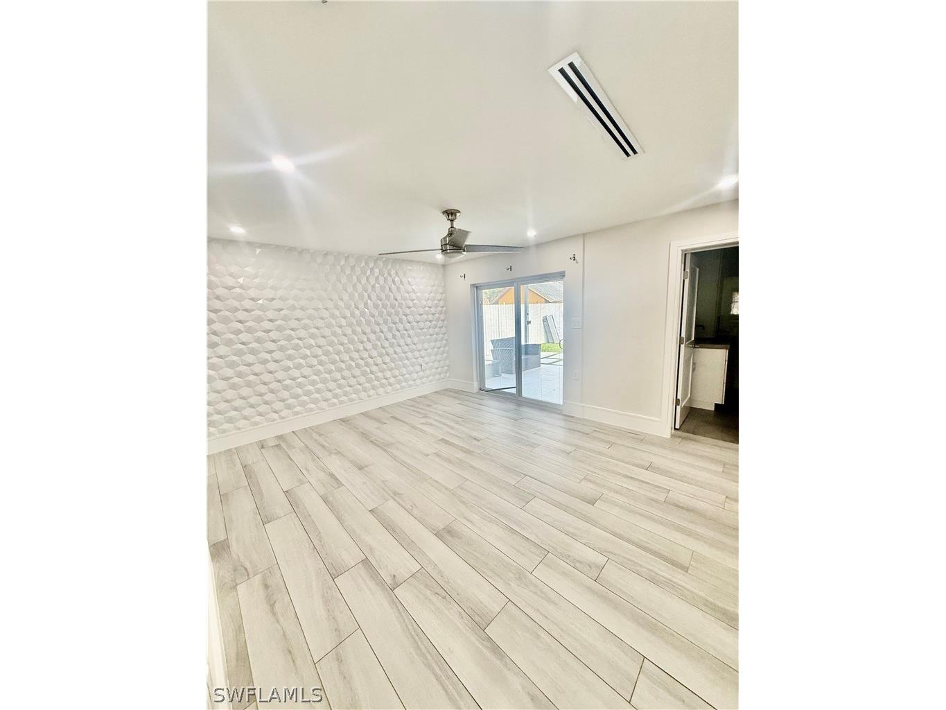 733 Pine Cone Lane Naples FL 34104 226007679 image17