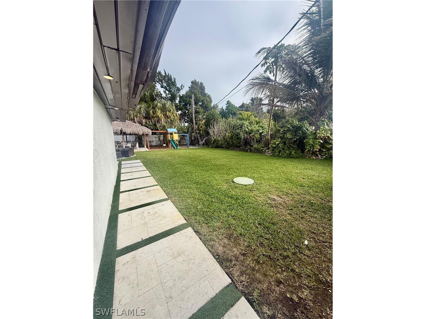 733 Pine Cone Lane Naples FL 34104 226007679 image41