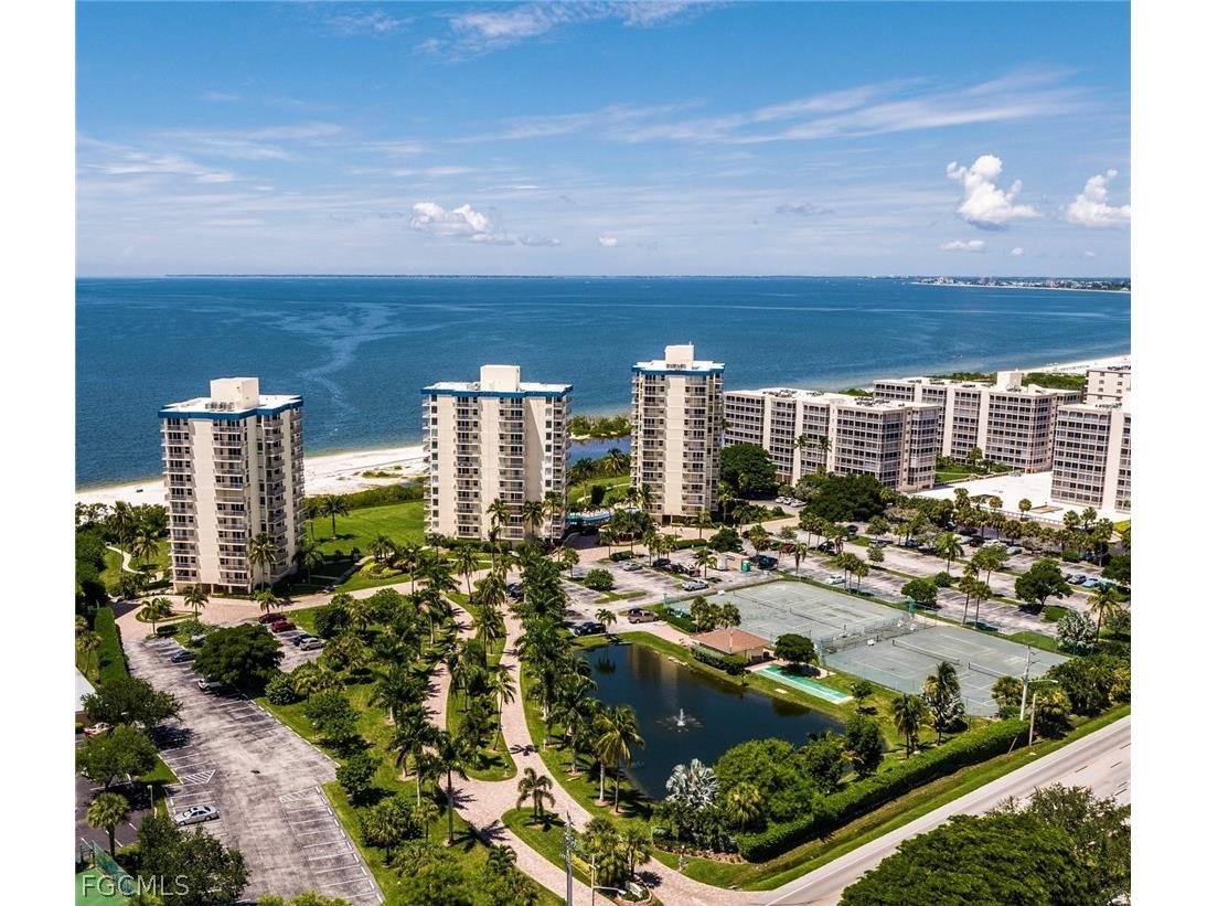 7330 Estero Boulevard #1004 Fort Myers Beach FL 33931 2026012632 image1