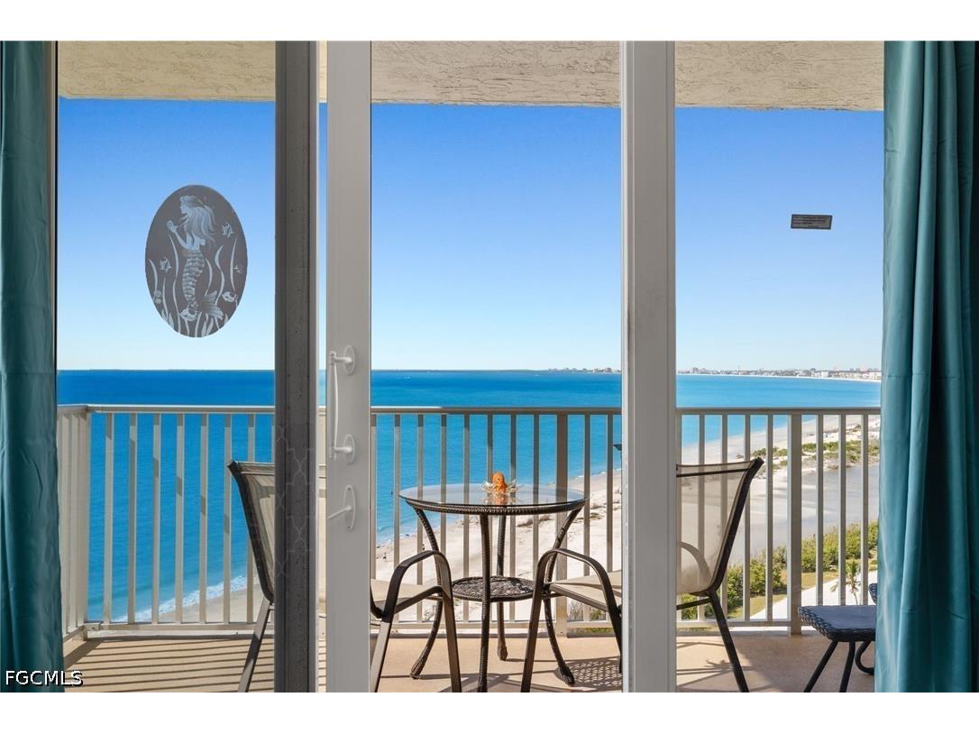 7330 Estero Boulevard #1104 Fort Myers Beach FL 33931 2026015307 image1