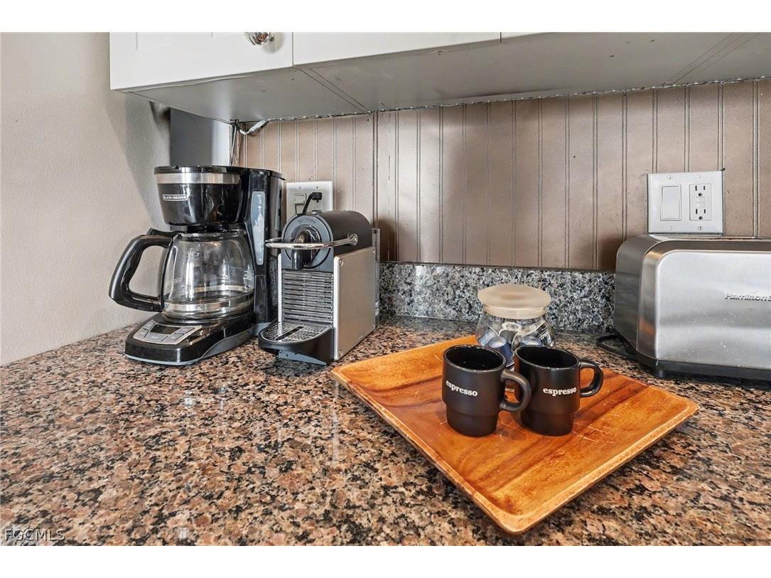 7330 Estero Boulevard #202 Fort Myers Beach FL 33931 2026010555 image11