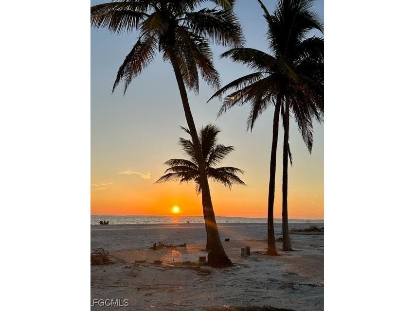 7330 Estero Boulevard #502 Fort Myers Beach FL 33931 2025013234 image4