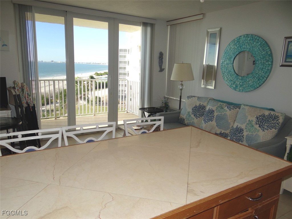  Fort Myers Beach FL 33931 2026001325 image3