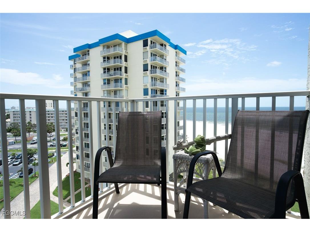 7330 Estero Boulevard #701 Fort Myers Beach FL 33931 2025007192 image1