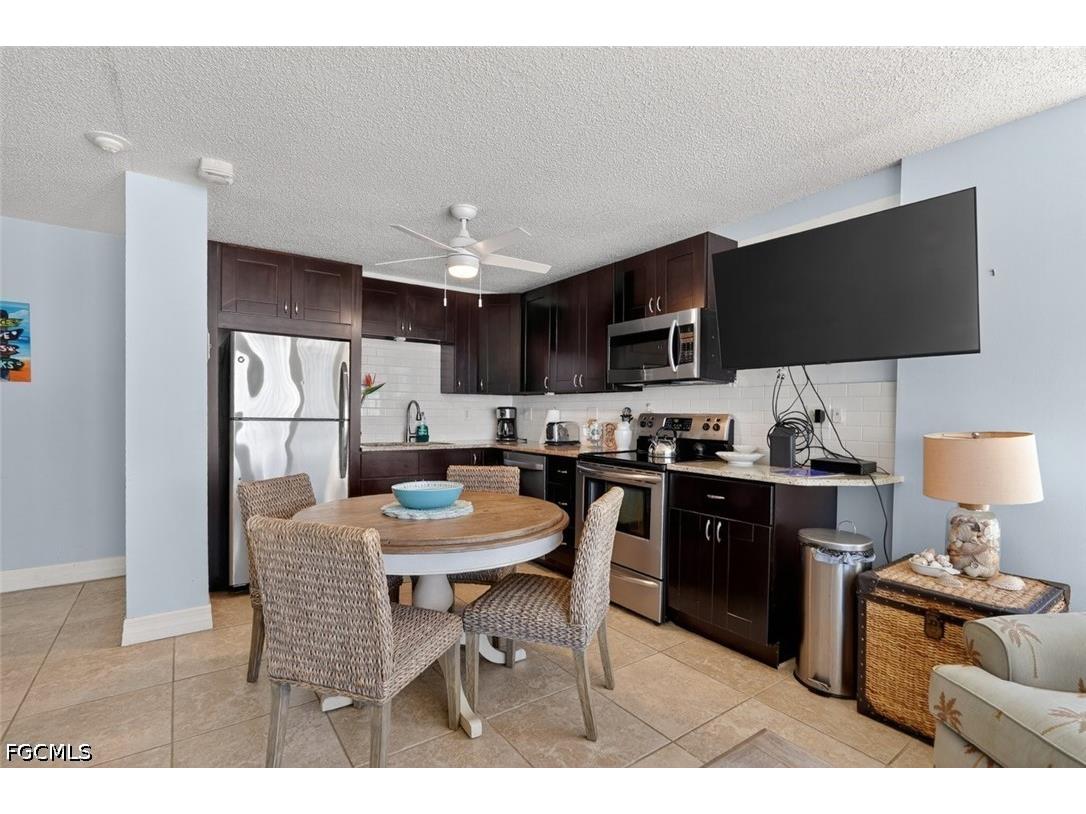 7330 Estero Boulevard #702 Fort Myers Beach FL 33931 2026022133 image4