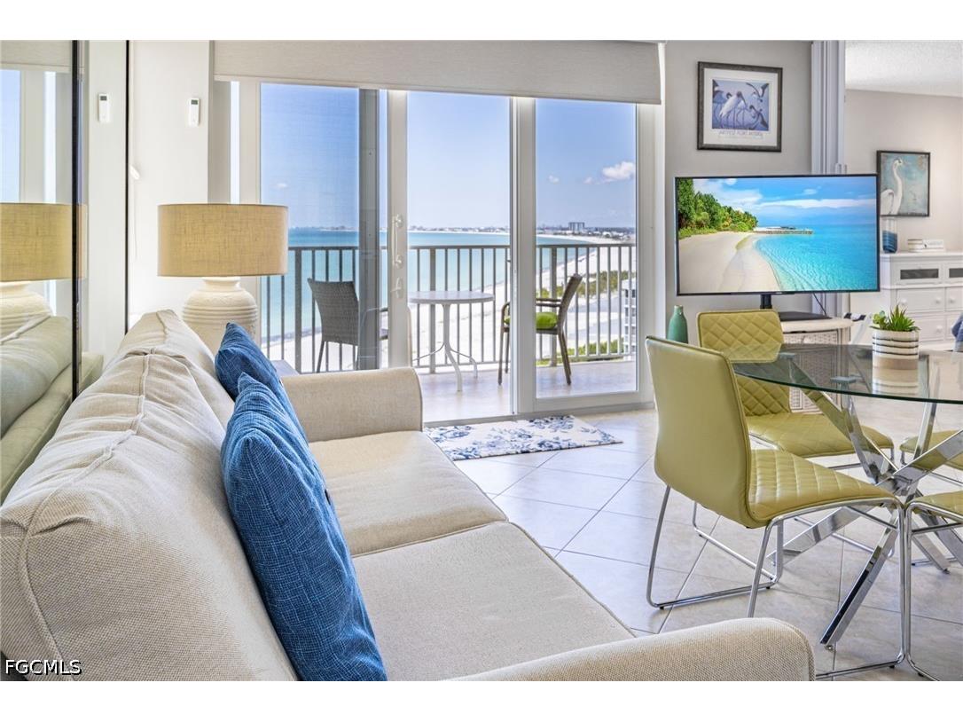 7330 Estero Boulevard #PH4 Fort Myers Beach FL 33931 2026019544 image3