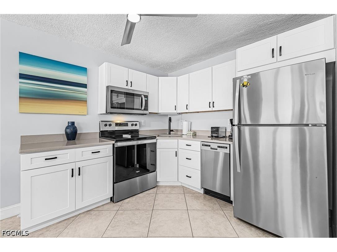 7330 Estero Boulevard #PH4 Fort Myers Beach FL 33931 2026019544 image8