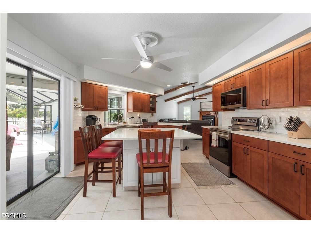 7332 Sean Lane North Fort Myers FL 33917 2026017629 image12