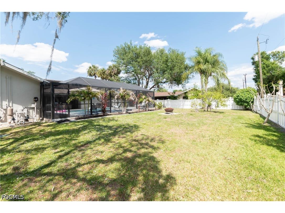 7332 Sean Lane North Fort Myers FL 33917 2026017629 image42