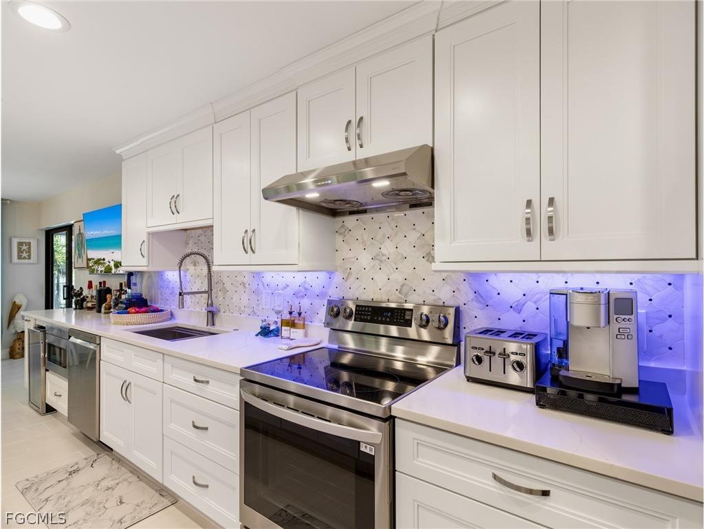 7337 Lake Drive Fort Myers FL 33908 2026009630 image8