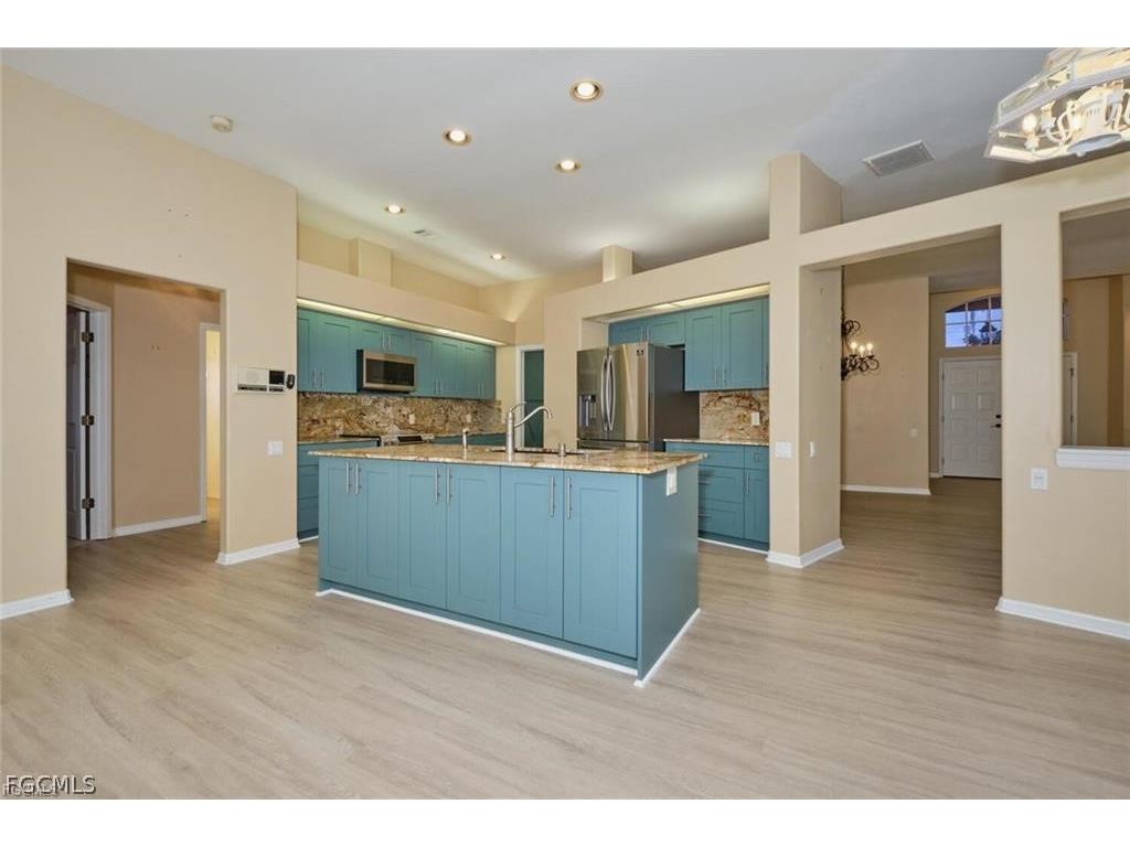 734 Milwaukee Boulevard Lehigh Acres FL 33974 2026012734 image5