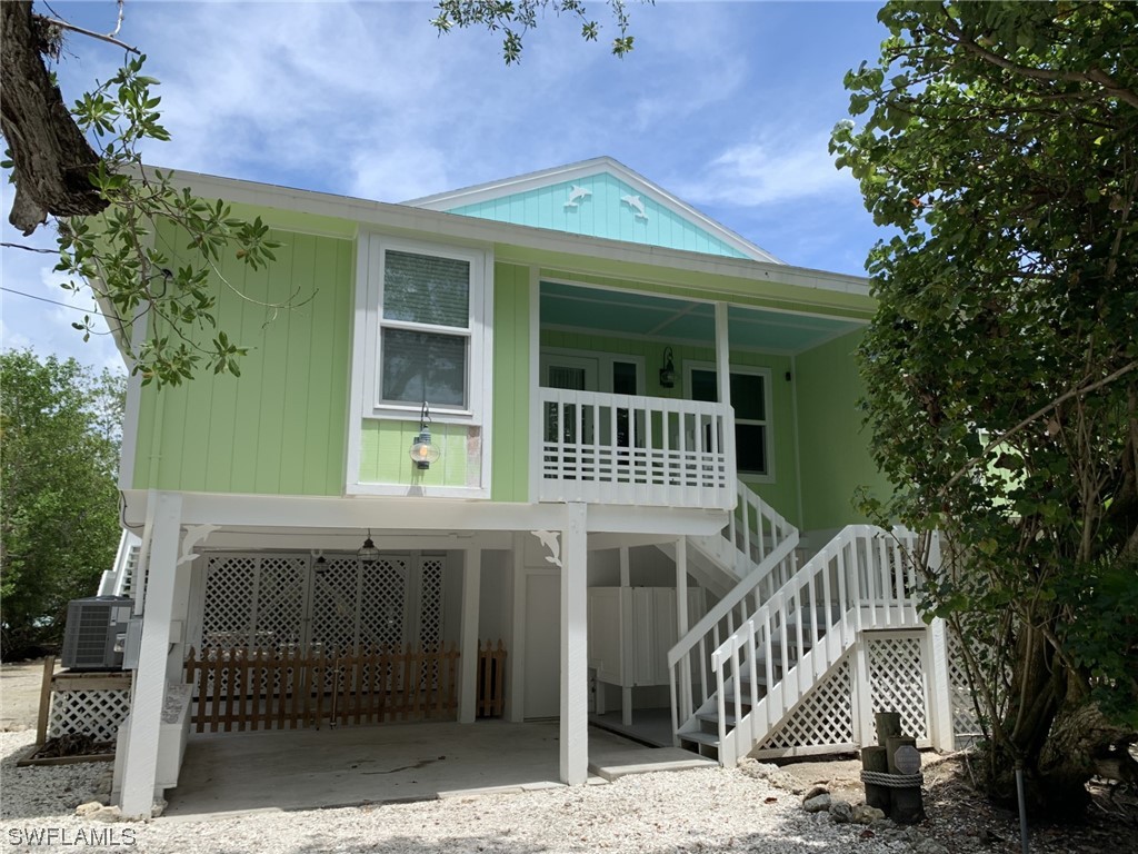 734 Oliva Street Sanibel FL 33957 223075384 image1