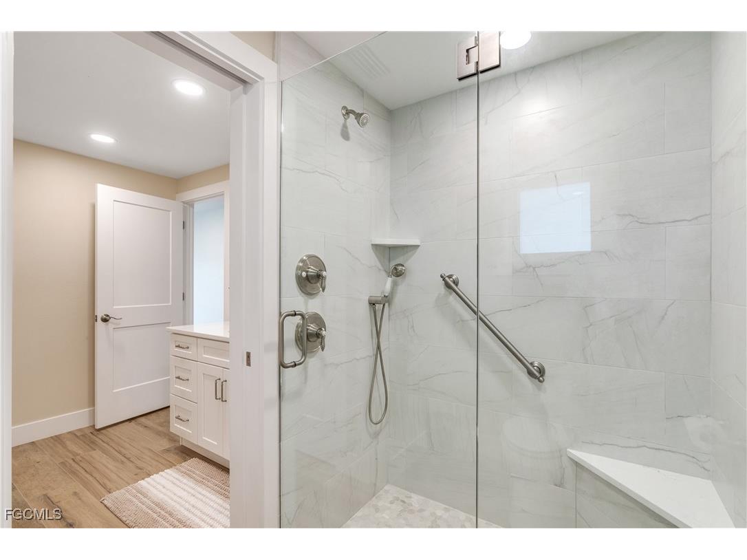 734 Sand Dollar Drive Sanibel FL 33957 2025020027 image13