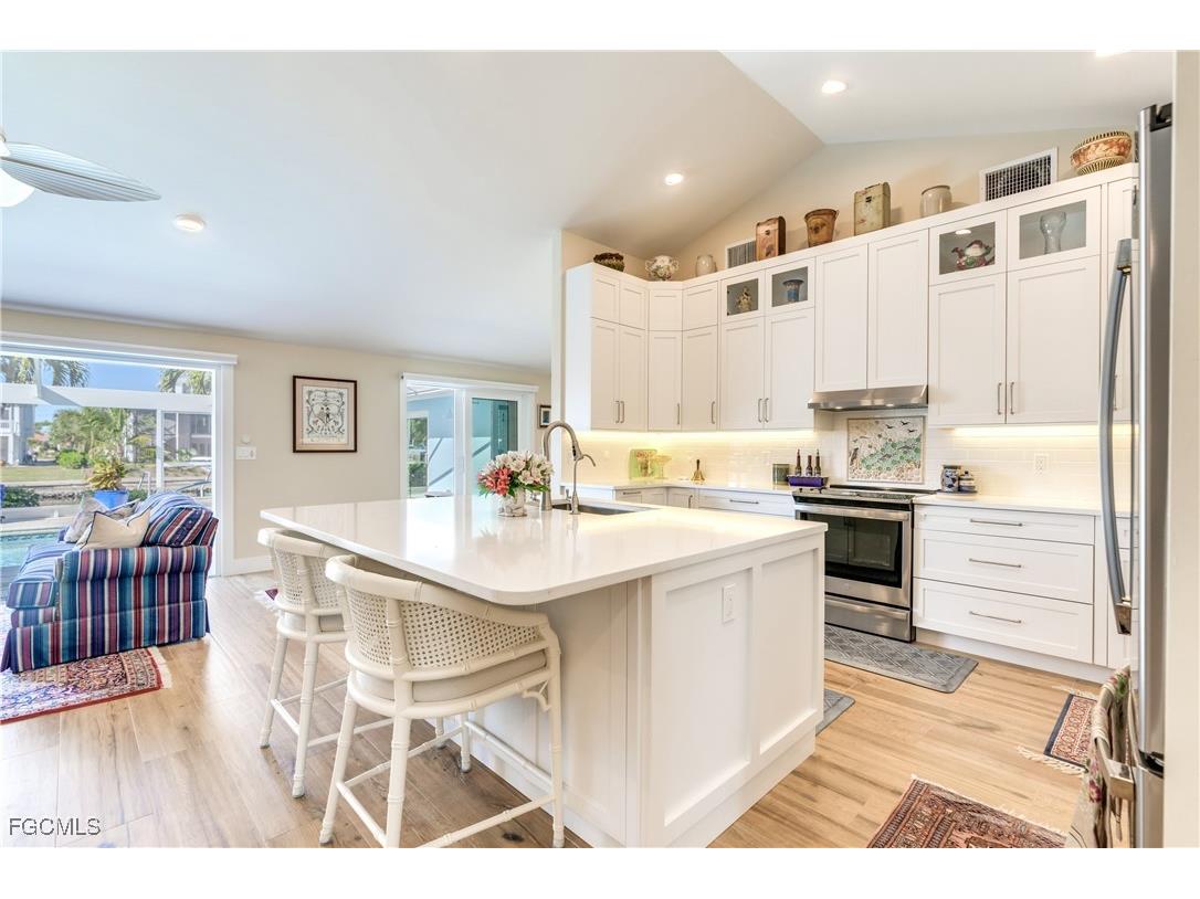 734 Sand Dollar Drive Sanibel FL 33957 2025020027 image15