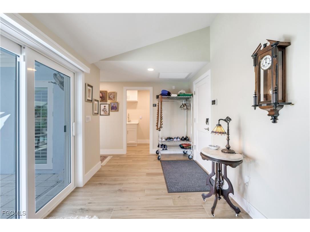 734 Sand Dollar Drive Sanibel FL 33957 2025020027 image21