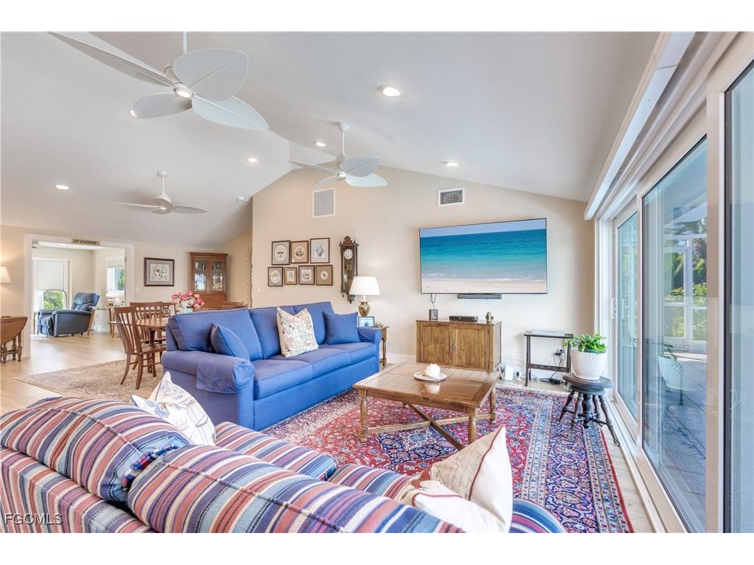 734 Sand Dollar Drive Sanibel FL 33957 2025020027 image32