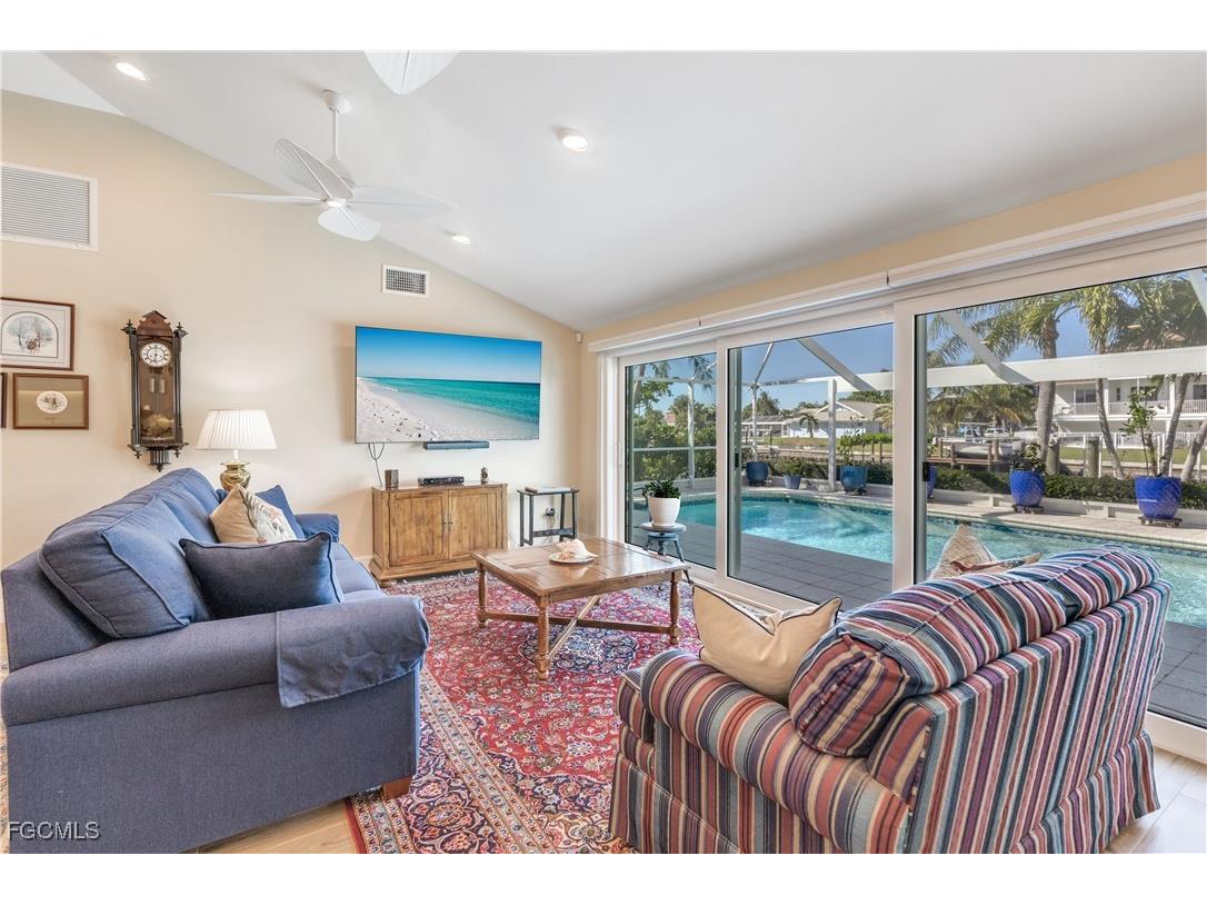 734 Sand Dollar Drive Sanibel FL 33957 2025020027 image34