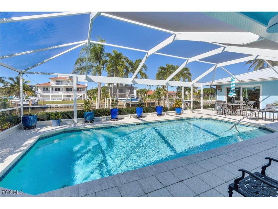 734 Sand Dollar Drive Sanibel FL 33957 2025020027 image37