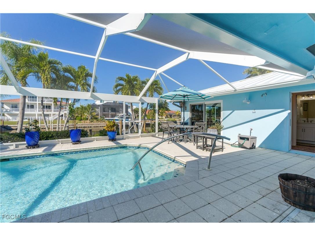 734 Sand Dollar Drive Sanibel FL 33957 2025020027 image38